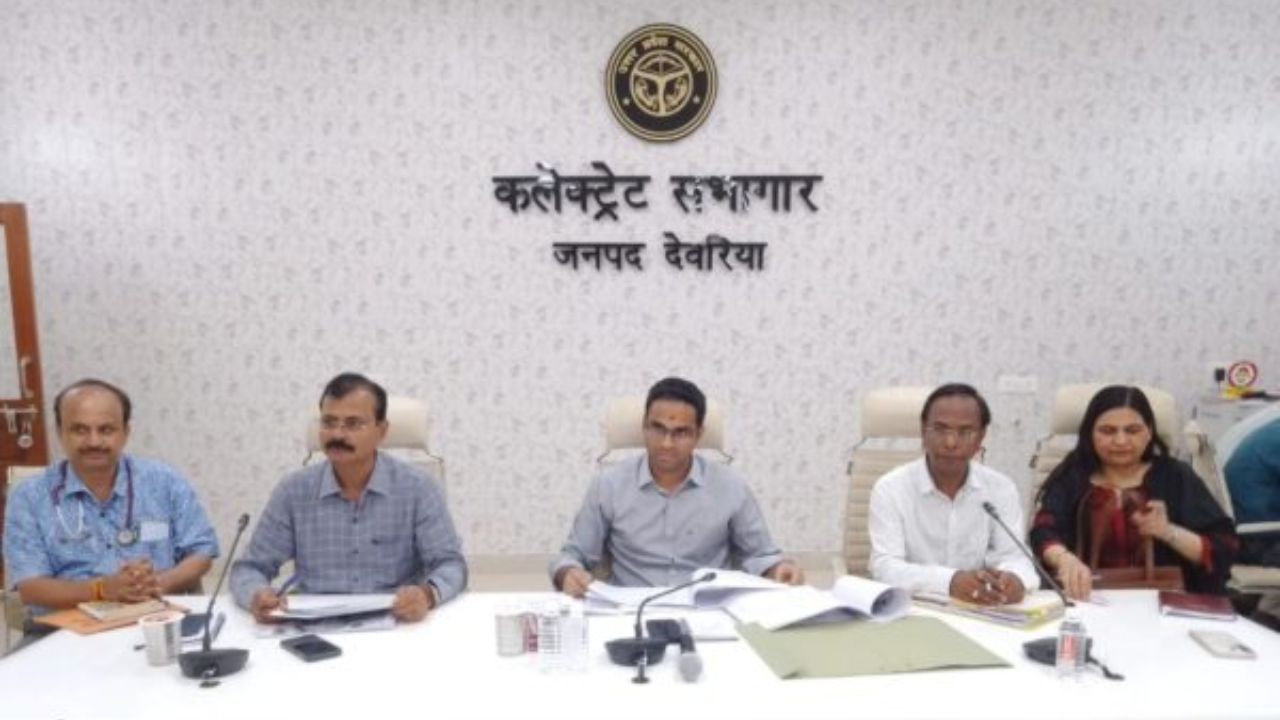 अब लापरवाही नहीं होगी बर्दाश्त, मेडिकल कॉलेज के अधूरे Projects पर भड़के DM ने दिए सख्त निर्देश