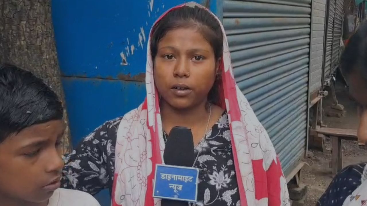 Deoria: चोरी के शक में नाबालिग से अमानवीय व्यवहार का आरोप, परिजनों ने एसपी से लगाई न्याय की गुहार