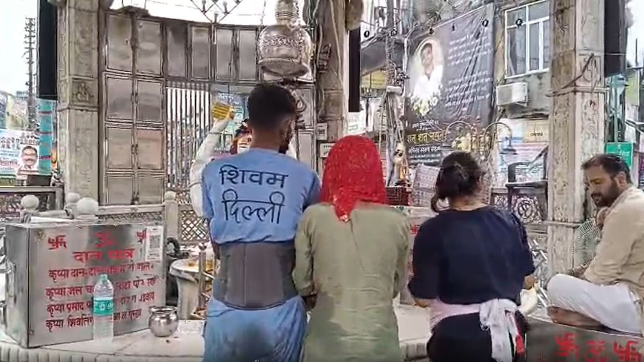 भोलेनाथ की आस्था का अनोखा संगम, पत्नी के स्वस्थ होने पर साथ निकले कांवड़ यात्रा पर