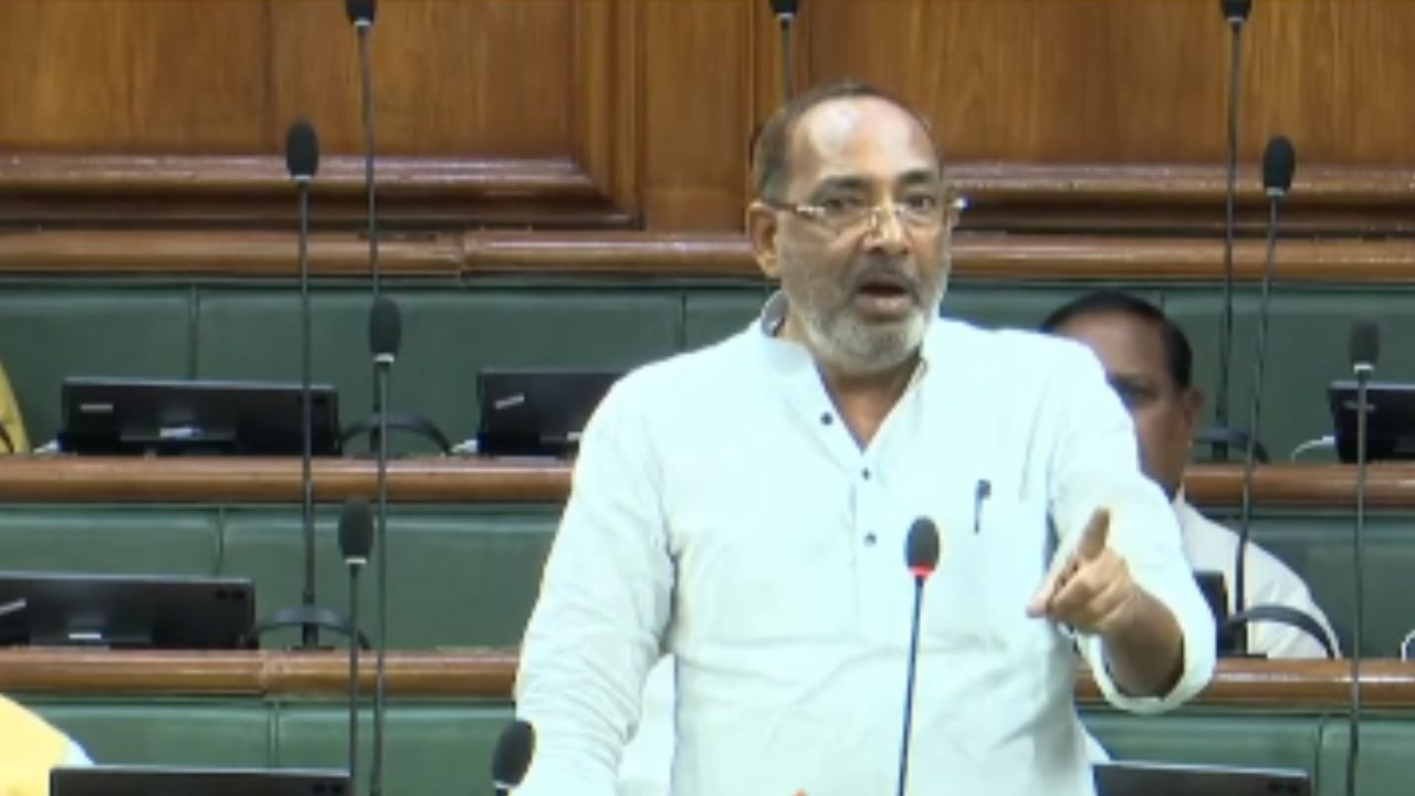 ‘शटर बंद न होता तो मार डालते’: पटना हिंसा पर रो पड़ा BJP विधायक, कहा- वो छात्र नहीं, जान लेने आए गुंडे-अपराधी थे!