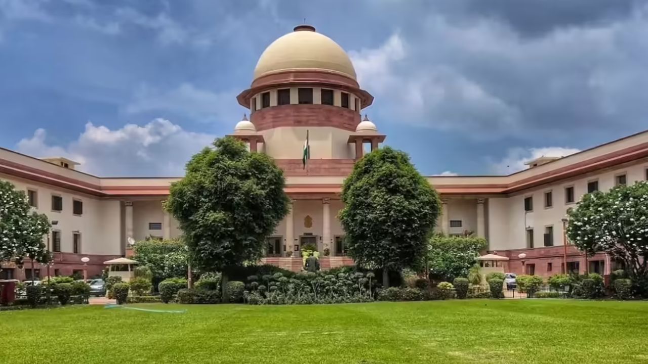 नीट परीक्षा का भविष्य ऑनलाइन मोड में? सुप्रीम कोर्ट की नजर नंदन नीलेकणी टास्क फोर्स की सिफारिशों पर