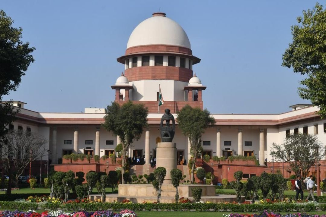 राम मंदिर चढ़ावा ट्रस्ट तक पहुंचा या नहीं? सुप्रीम कोर्ट की सख्त टिप्पणी, जांच को प्रभावी और पारदर्शी बनाने के निर्देश