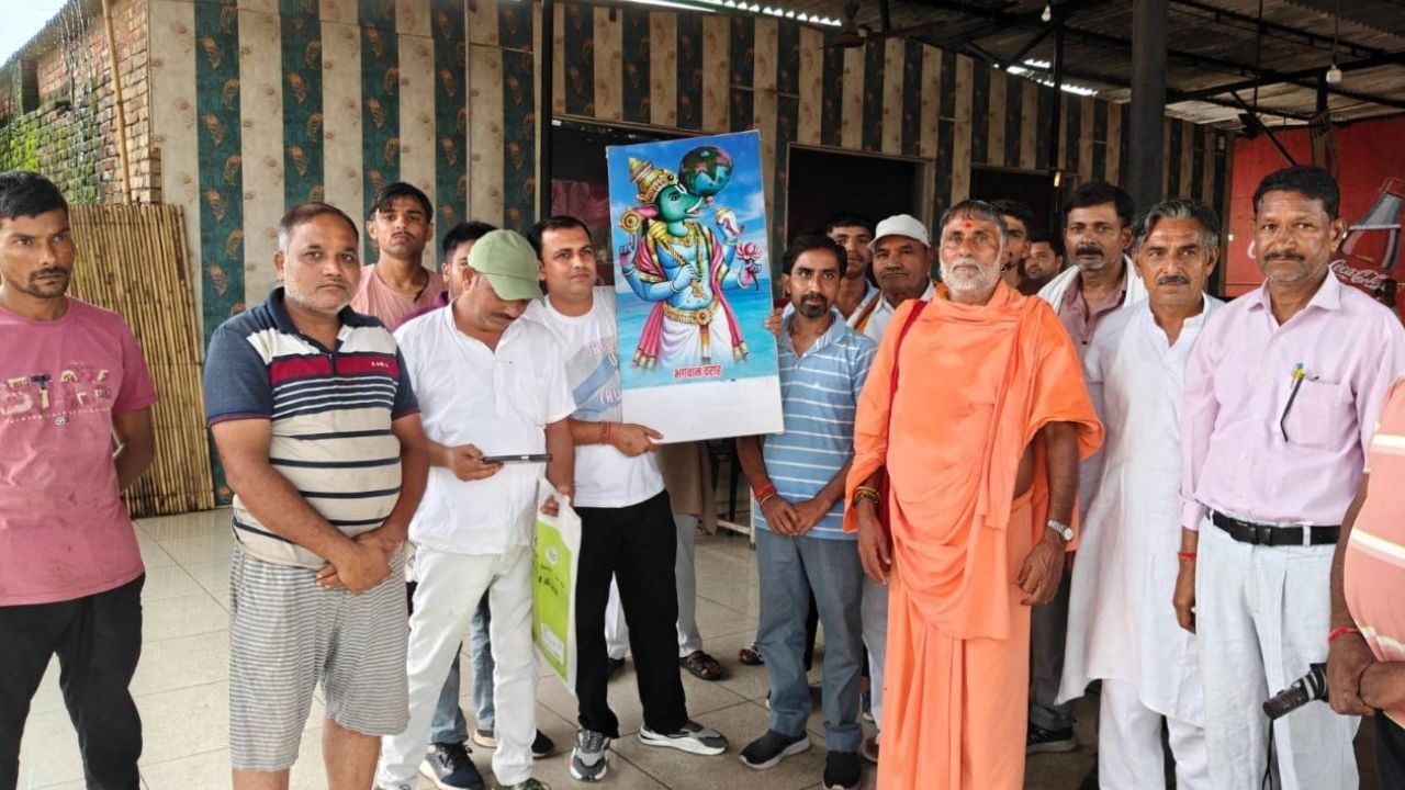 कम जल लाएं, सेहत का रखें ध्यान; मुजफ्फरनगर में स्वामी यशवीर महाराज ने कांवड़ियों को दी सलाह