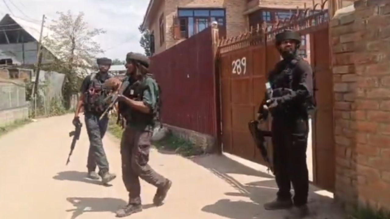 Shopian Encounter: सेब के बागों में ‘विक्टर फोर्स’ का चक्रव्यूह: ऐसे ढेर हुआ लश्कर का टॉप कमांडर जाकिर गनी