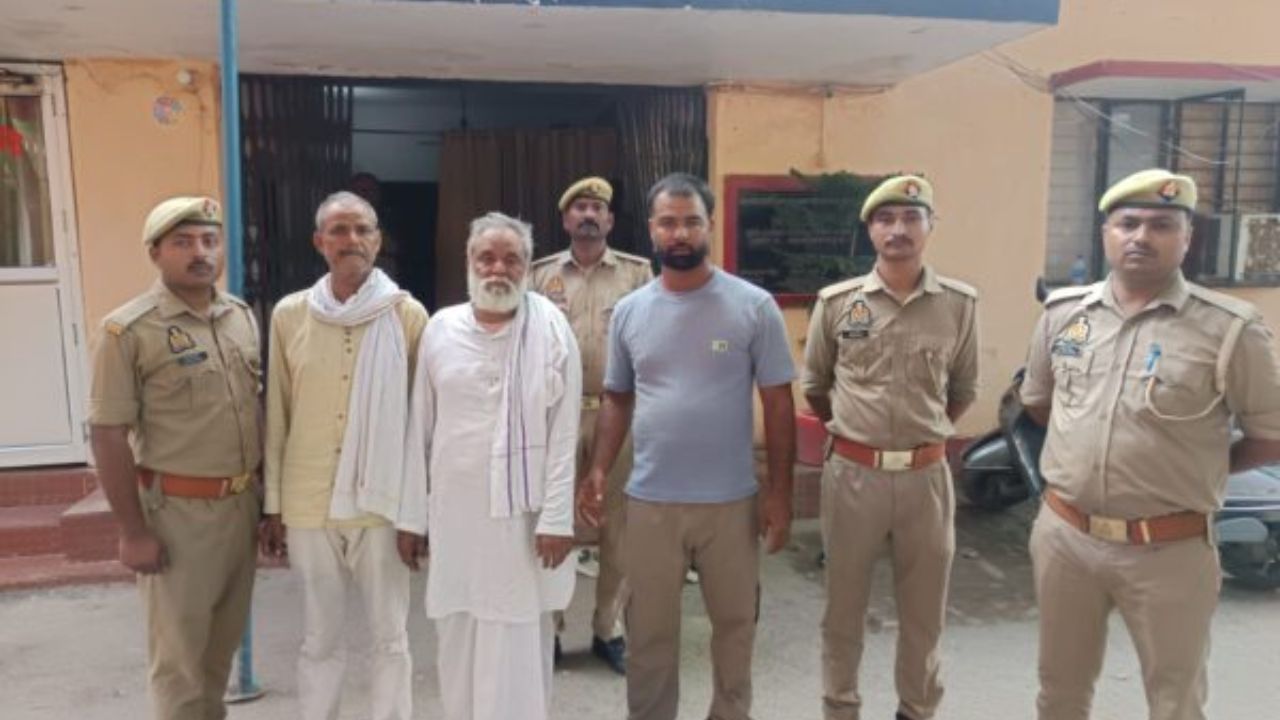Balrampur: ईदगाह के पास क्या हुआ था जो पुलिस को लेना पड़ा ये एक्शन