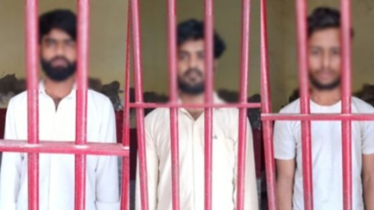 गोरखपुर में पुलिस का बड़ा एक्शन, कौन हैं गैंगस्टर एक्ट में गिरफ्तार तीन वांछित आरोपी