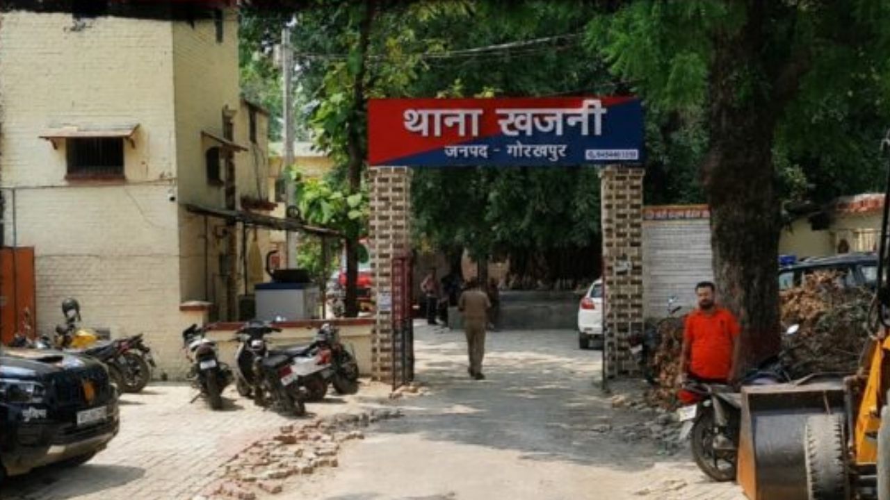 स्कूल गई… लेकिन घर नहीं लौटी! नाबालिग छात्रा के लापता होने से मचा हड़कंप, तीन नामजद पर केस दर्ज