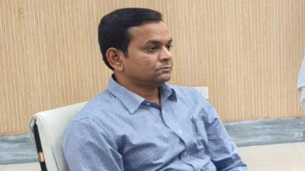 महराजगंज में मिलावटी और मिसब्रांडेड खाद्य पदार्थों पर बड़ी कार्रवाई, 6 कारोबारियों पर लगा जुर्माना