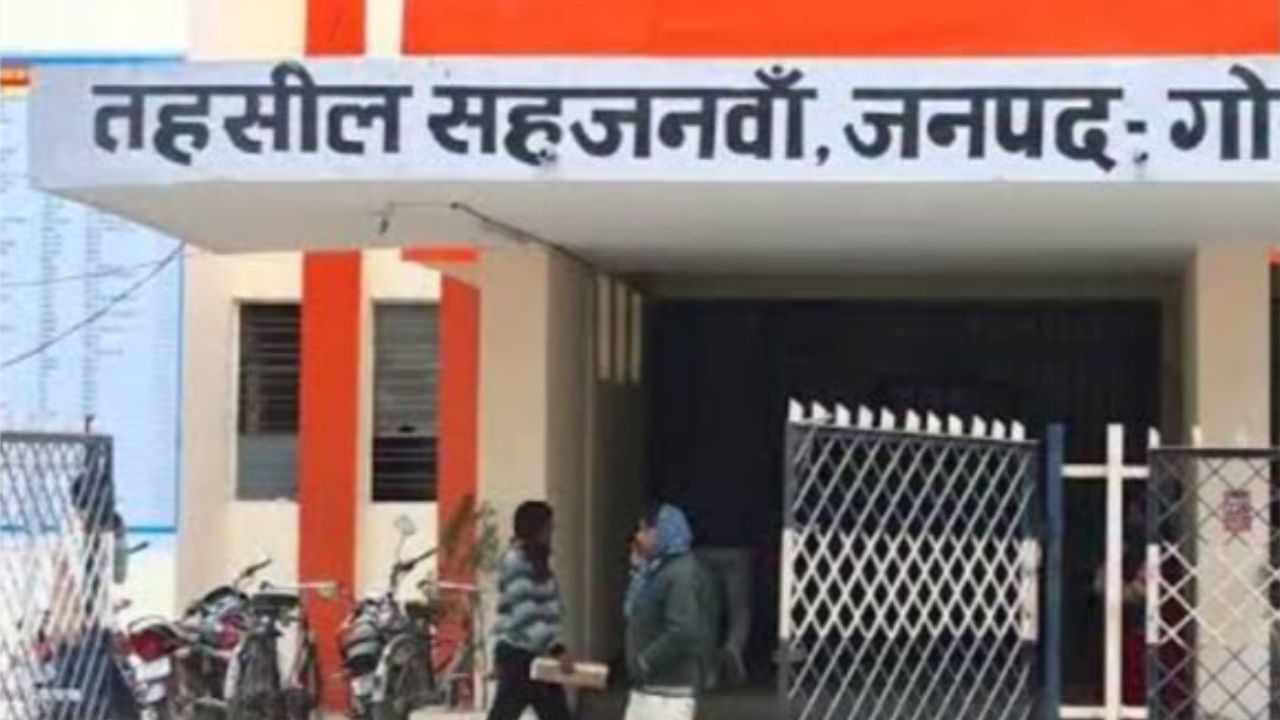 ‘ना कोई सूचना, ना नीलामी और हो गया पट्टा’, जानिए गोरखपुर के खानीपुर गांव में पोखरी आवंटन पर क्यों मचा बवाल