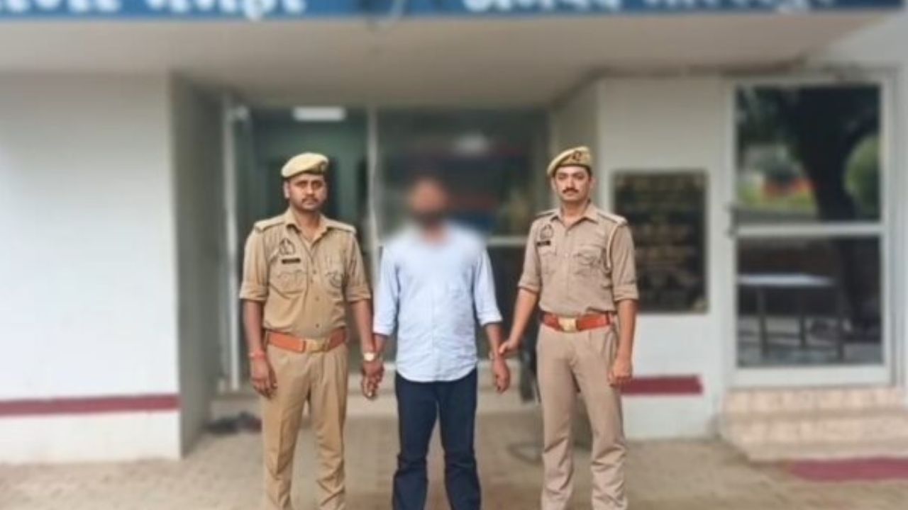 नौकरी के नाम पर कहीं आप तो नहीं हो रहे ठगी के शिकार? गगहा पुलिस ने बेनकाब किया फर्जीवाड़ा