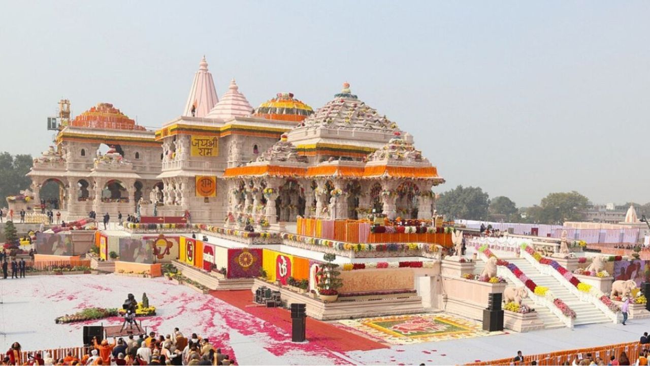 राम मंदिर चढ़ावा चोरी पर सुप्रीम कोर्ट ने दिए कई बड़े निर्देश, मामले के राजनीतिकरण पर भी चेताया