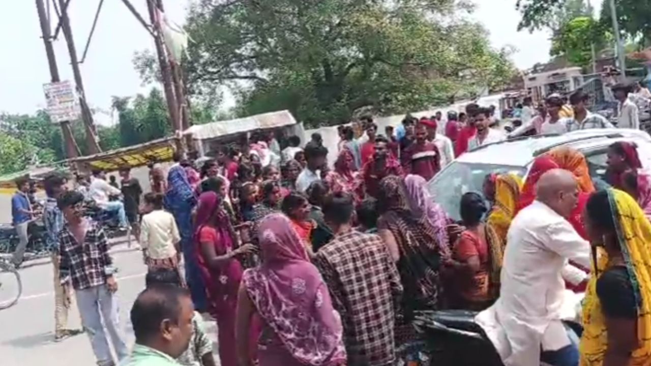 बलिया में कामजी गोंड की मौत पर बवाल, आखिर थाने में क्या हुआ था? हाईवे पर लगा जाम