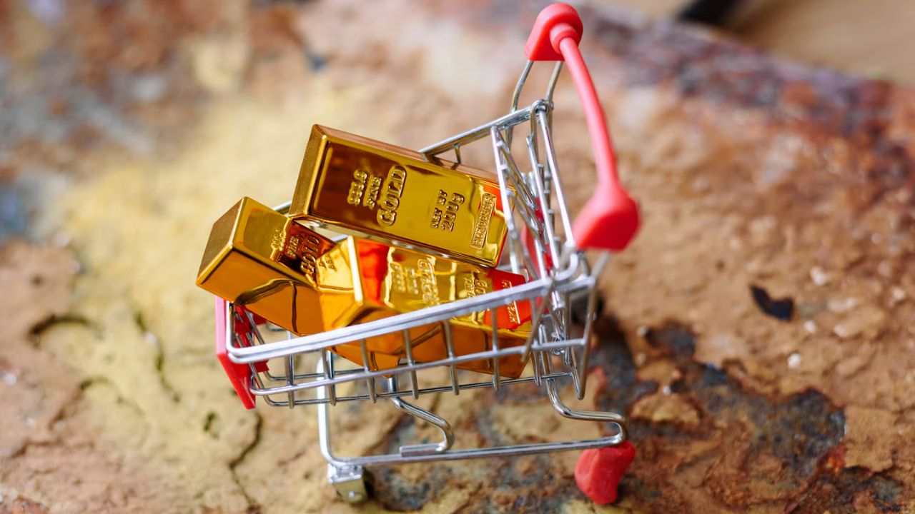 यूपी में सोने के तेवर: लखनऊ से कानपुर तक जानें 24K और 22K के ताजा भाव, क्या आज खरीदना होगा फायदेमंद?