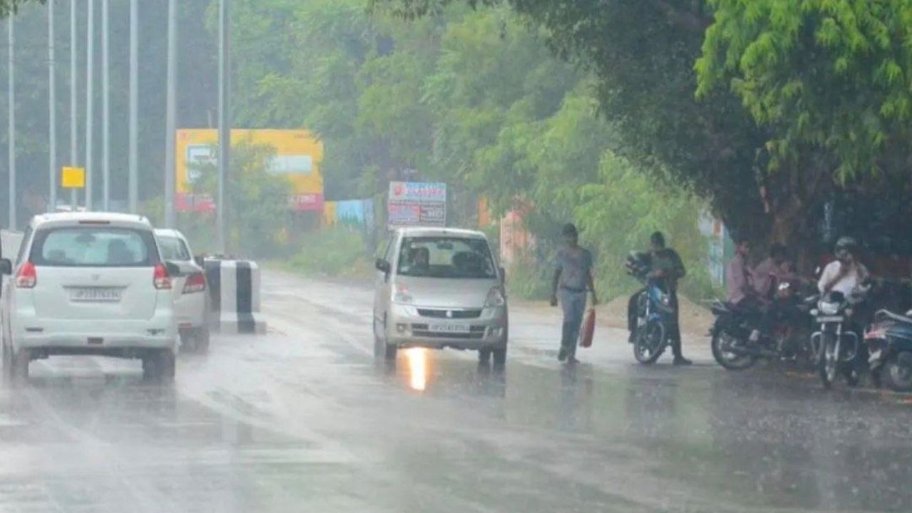 आ गया मानसून! यूपी में मानसून ने ली धांसू एंट्री, इन 30 जिलों के लोग हो जाएं सावधान, IMD ने जारी किया अलर्ट