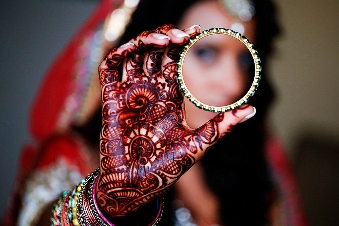 मथुरा में परफ्यूम कंपनी के सीईओ से शादी : तीन महीने बादी ही नई नवेली दुल्हन ने कर डाला ऐसा कांड; यकीन नहीं…