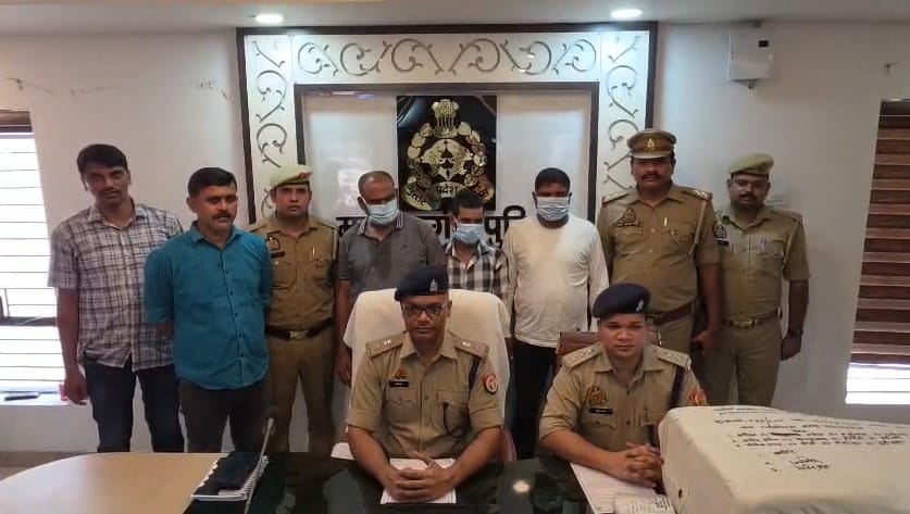 महराजगंज में नशीले इंजेक्शन की बड़ी खेप, नेपाल भेजने से पहले पुलिस ने दबोचे 3 तस्कर; 4350 इंजेक्शन बरामद