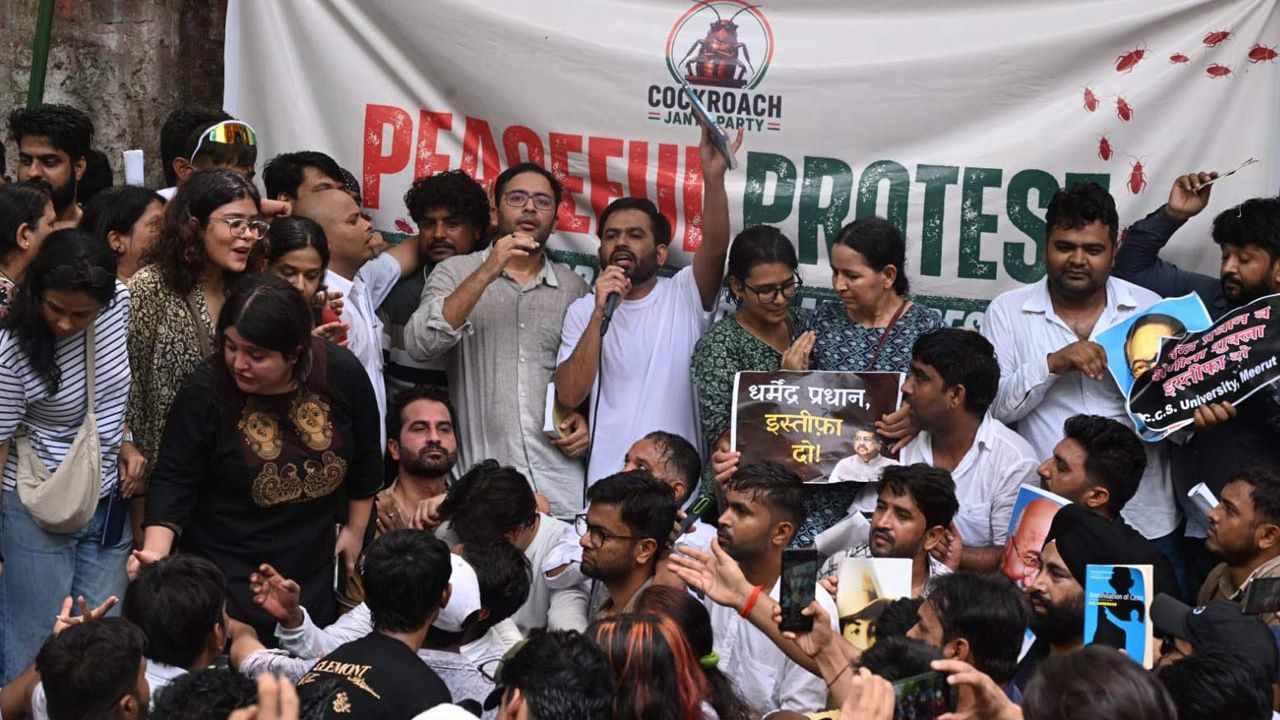 25 जुलाई के वादों पर भड़के अभिजीत दीपके, 5 सितंबर को दिल्ली में बड़ा मार्च; इंडिया गेट से पुलिस मुख्यालय तक जाएंगे