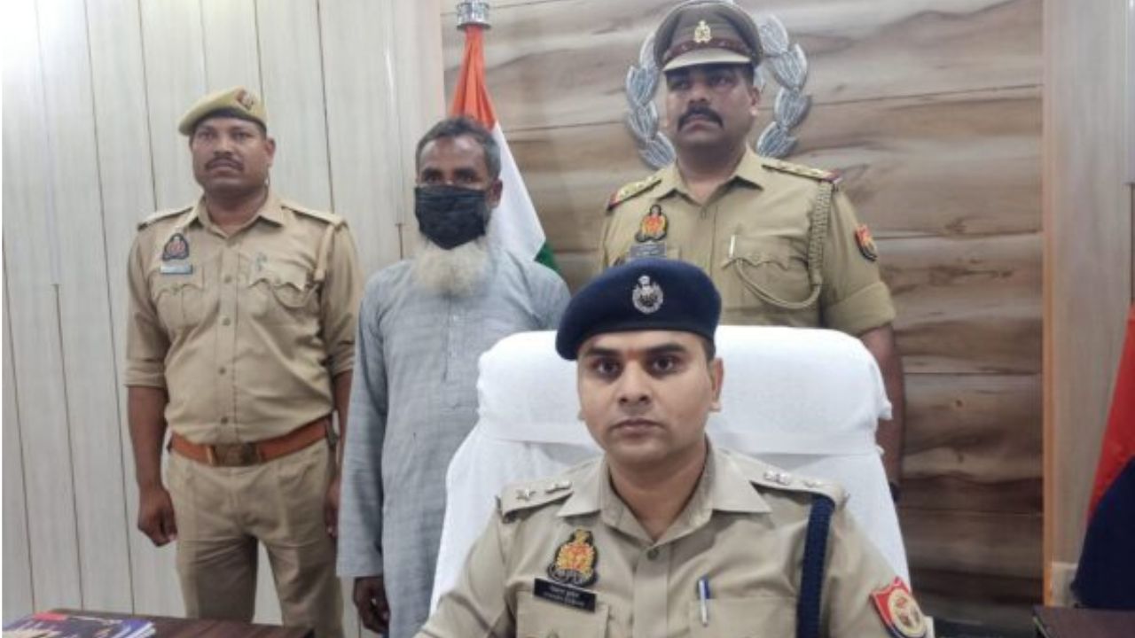 तालिबानी बर्बरता से कांप उठा बलरामपुर, शक के आधार पर खंभे से बांधकर युवक की निर्मम हत्या