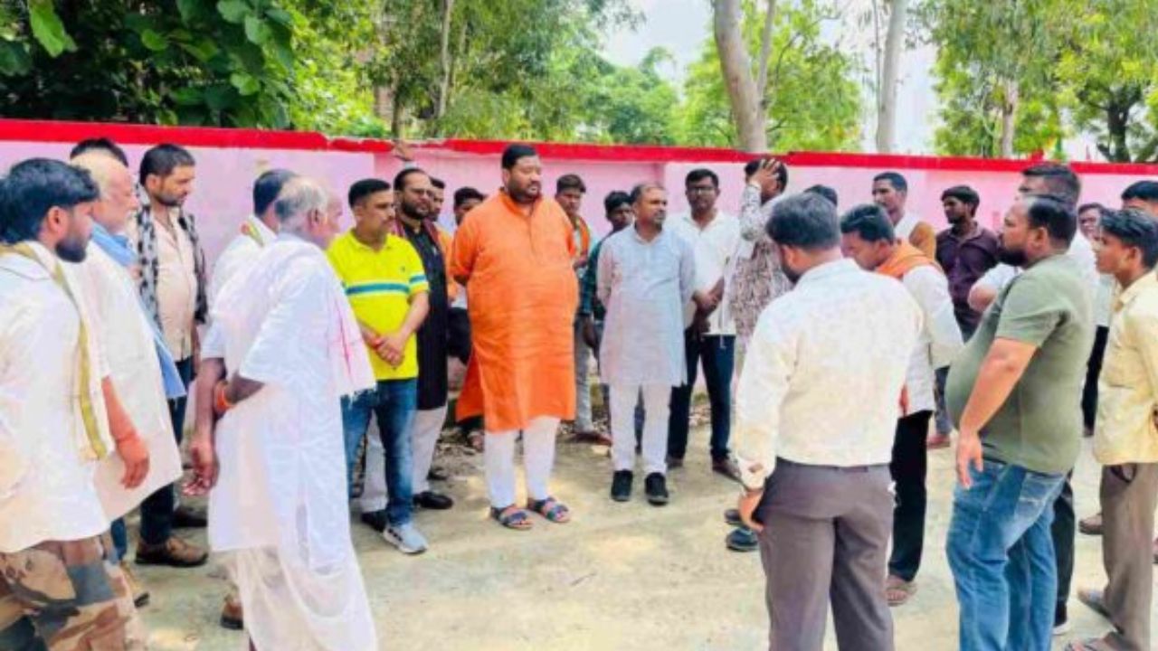उधारी का दंश और उजड़ गया हंसता-खेलता संसार, बलरामपुर में खौफनाक वारदात