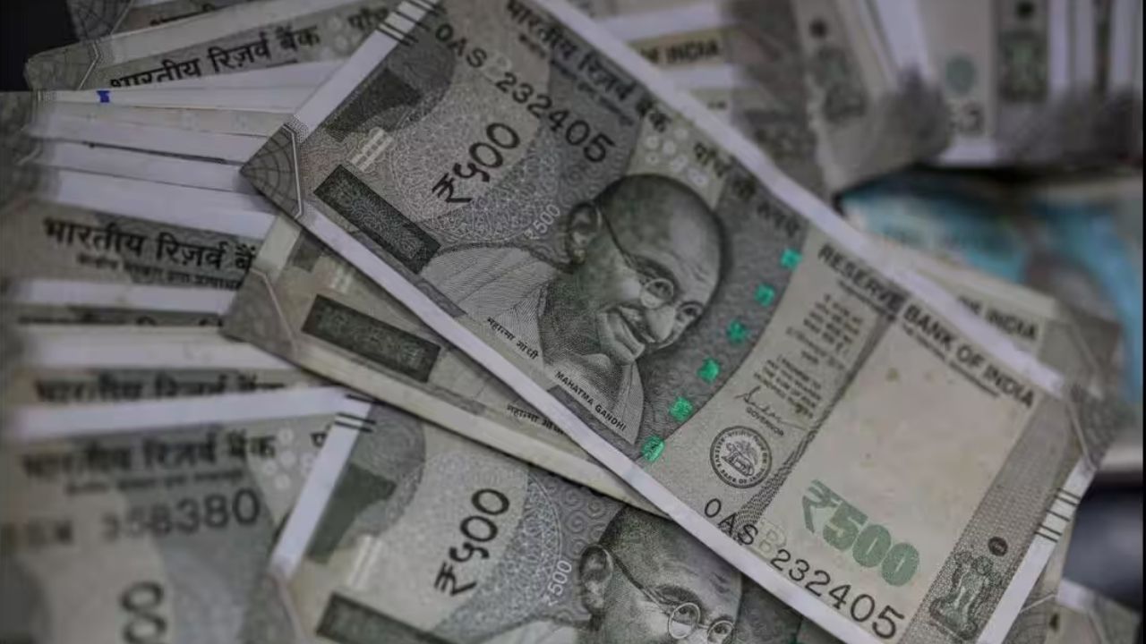 महाराष्ट्र में 40 लाख की रिश्वतखोरी का खुलासा, CBI ने CGST के एडिशनल कमिश्नर समेत 3 लोगों को दबोचा