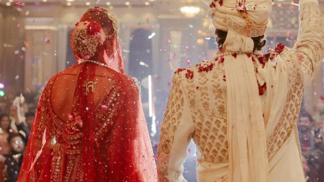 दूल्हे ने कहा- “हट बेवकूफ!” दुल्हन ने शादी के तीन मिनट बाद ही दे दिया तलाक, देखता रह गया समाज