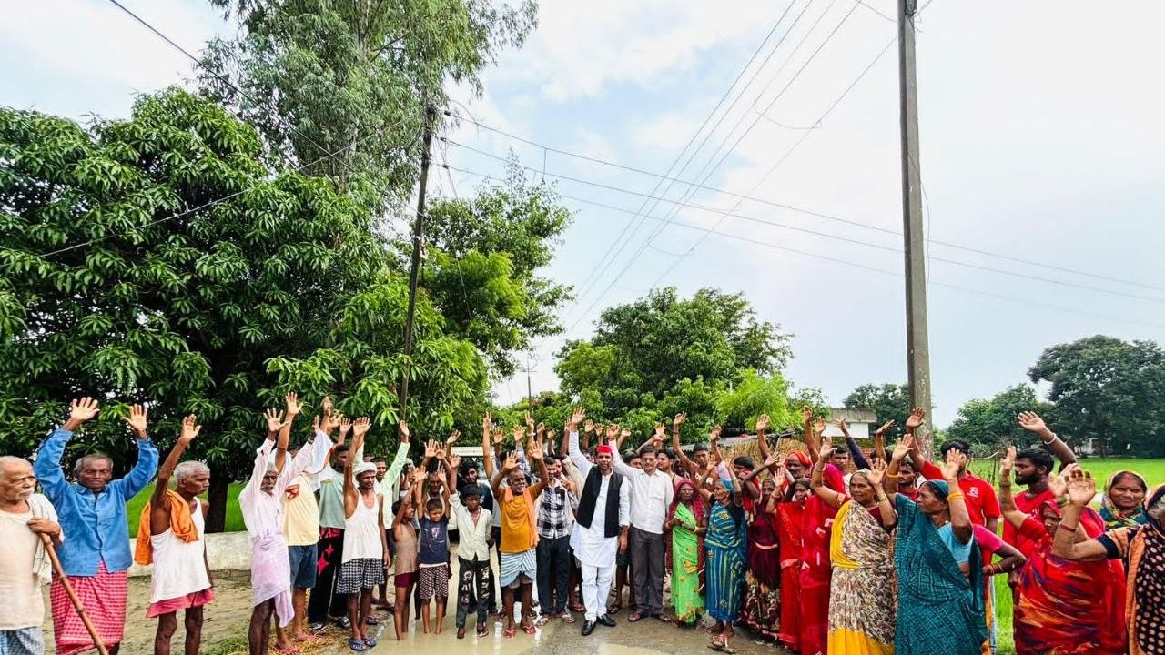 48 घंटे में बिजली नहीं सुधरी तो सड़क पर उतरेंगे ग्रामीण! सपा नेता की चेतावनी से मचा हड़कंप