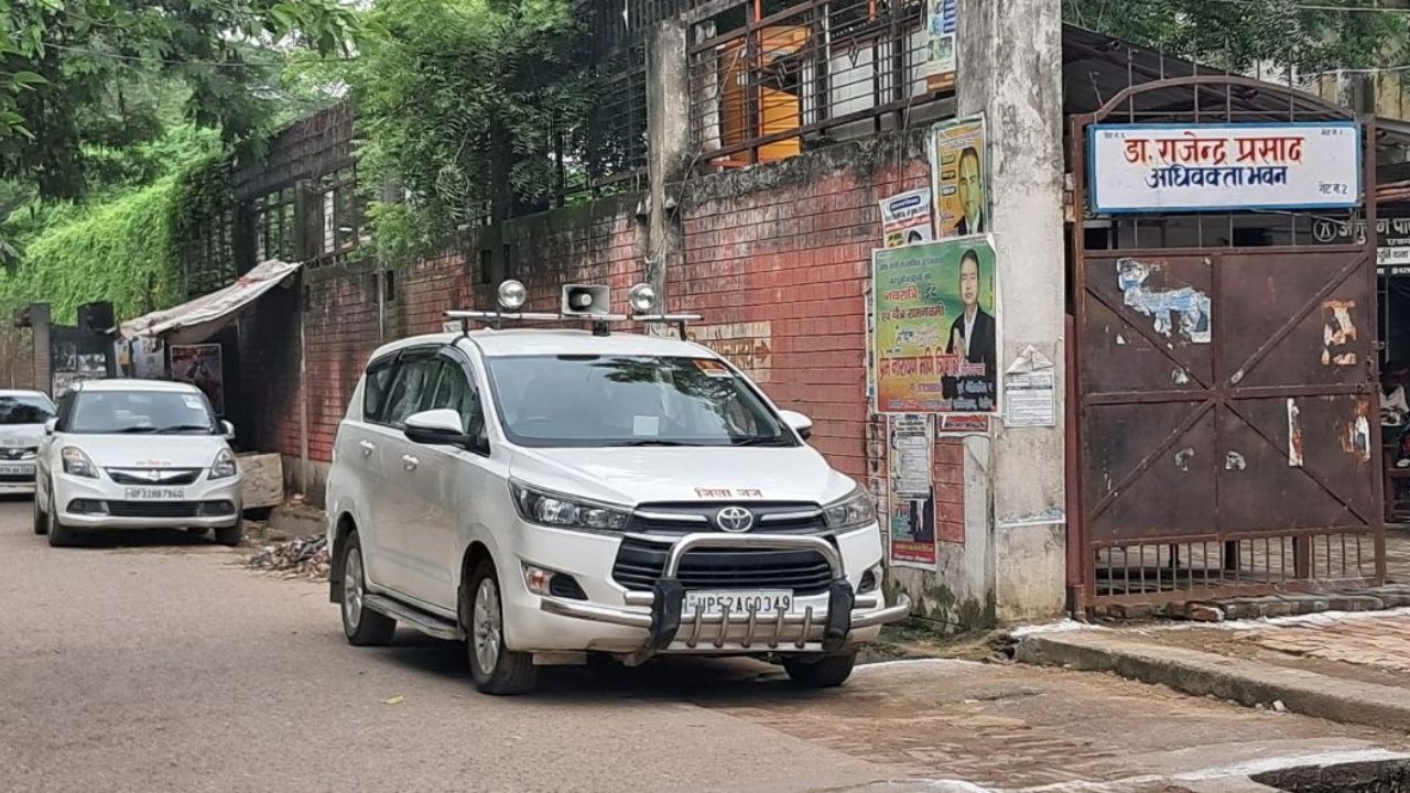 Deoria News: ‘आजादी सिर्फ विदेशी शासन से मुक्ति नहीं’… वरिष्ठ अधिवक्ता प्रभु दयाल सिंह ने बताया असली स्वतंत्रता का मतलब