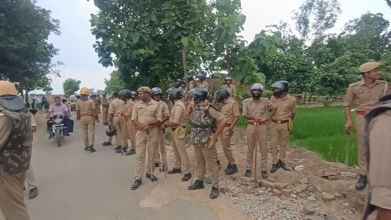 नेशनल भीम आर्मी चीफ ने देवरिया प्रशासन को 7 अगस्त का अल्टीमेटम, मांगें नहीं मानीं तो DM कार्यालय घेरने की चेतावनी