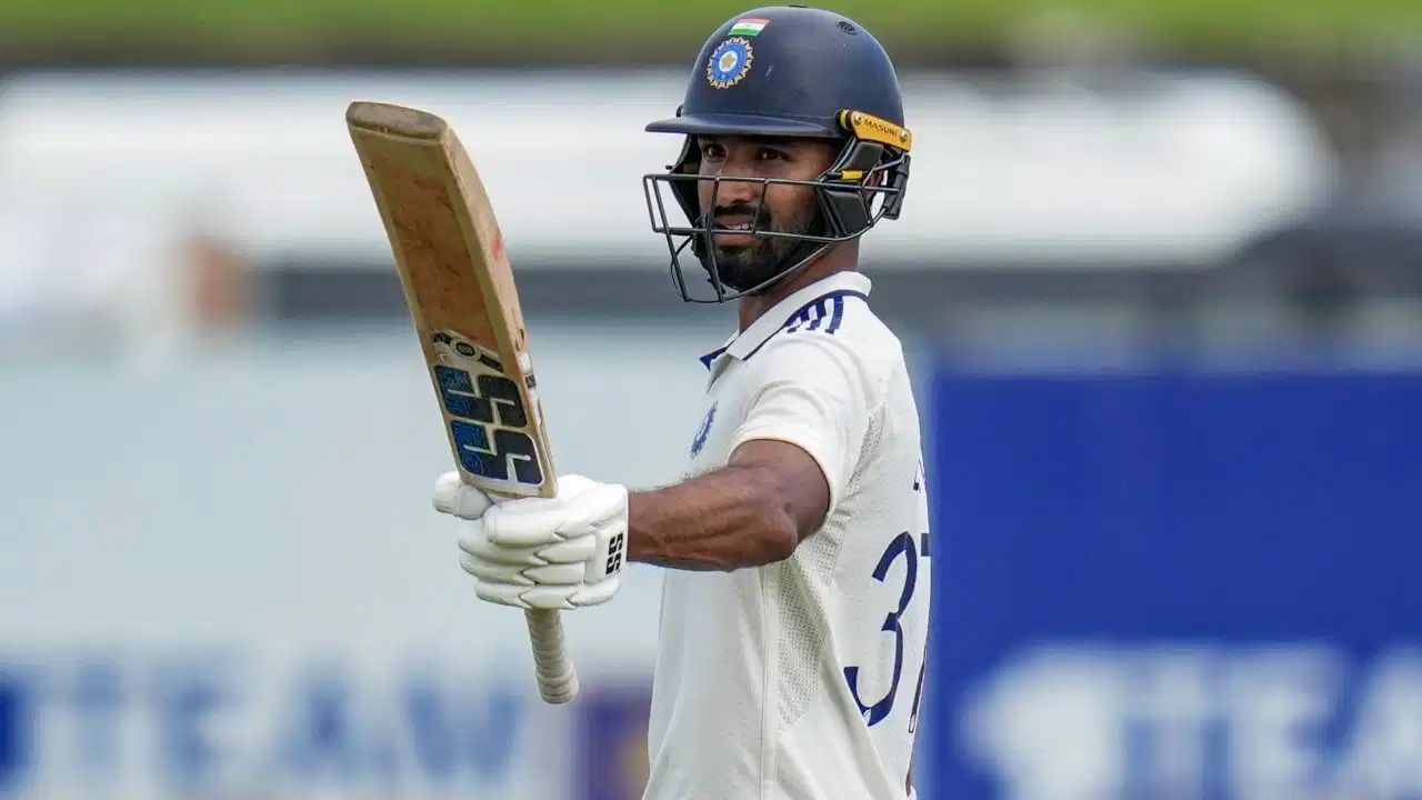 डेढ़ साल बाद टेस्ट टीम में लौटे पडिक्कल, आते ही जड़ा शतक… श्रीलंका के खिलाफ मचाई सनसनी