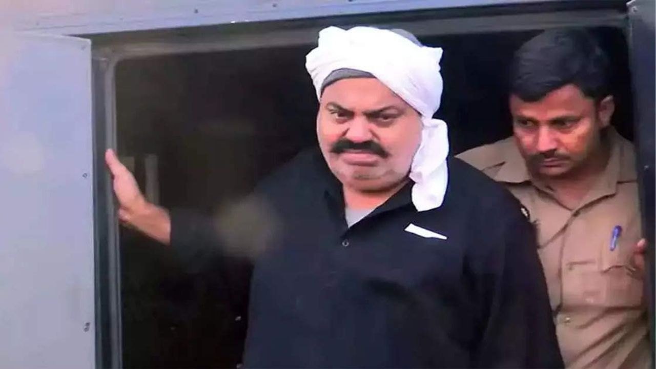 टोल मांगते ही बोले- ‘हम अतीक के आदमी हैं’, फिर जो हुआ उससे मचा हड़कंप; 15 गाड़ियों पर केस, 70 की तलाश