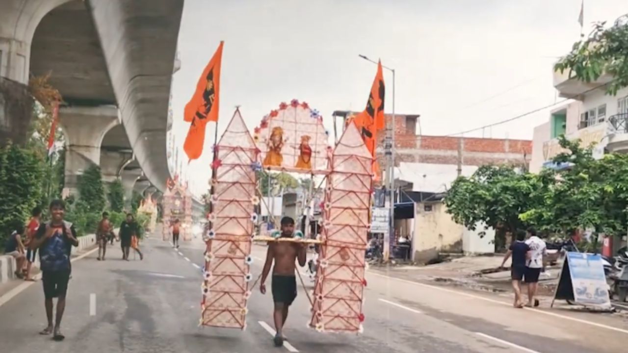 रील से रियल तक की भक्ति: सोशल मीडिया से मिला आइडिया, शिवभक्त ने बना डाली फाइबर की अनोखी कांवड़