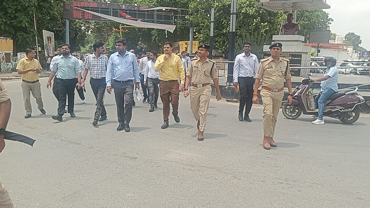 10 अगस्त को तिरंगे के रंग में रंगेगा गोरखपुर! इन रास्तों से गुजरेगी भव्य हर घर तिरंगा यात्रा