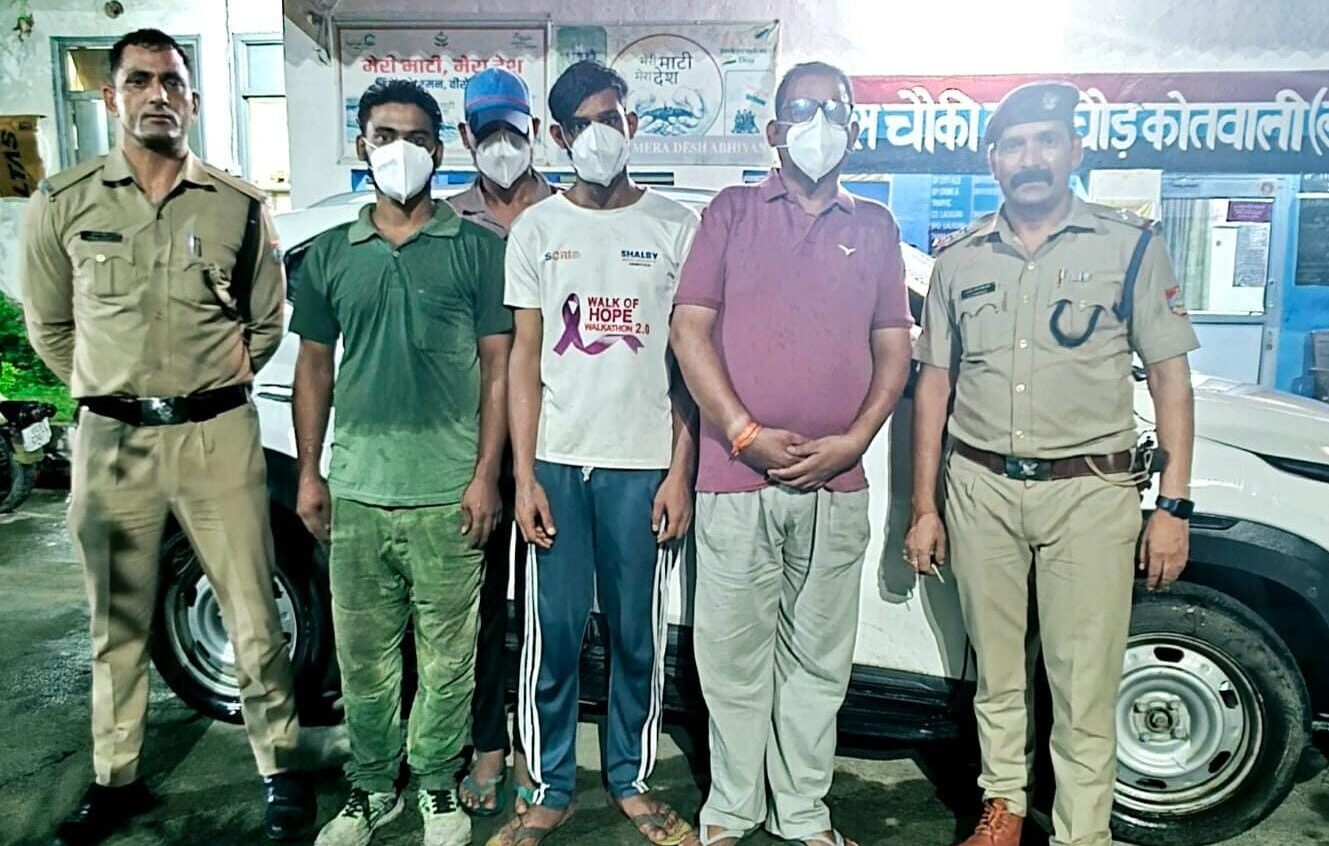 Nainital Crime: कार में बैठाकर जंगल ले गए दो युवक, फिर जो हुआ वो हैरान कर देगा