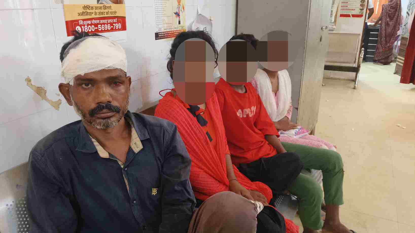 Gorakhpur Crime: पहले बेटी से छेड़खानी की, विरोध किया तो पूरे परिवार से करने लगे मारपीट