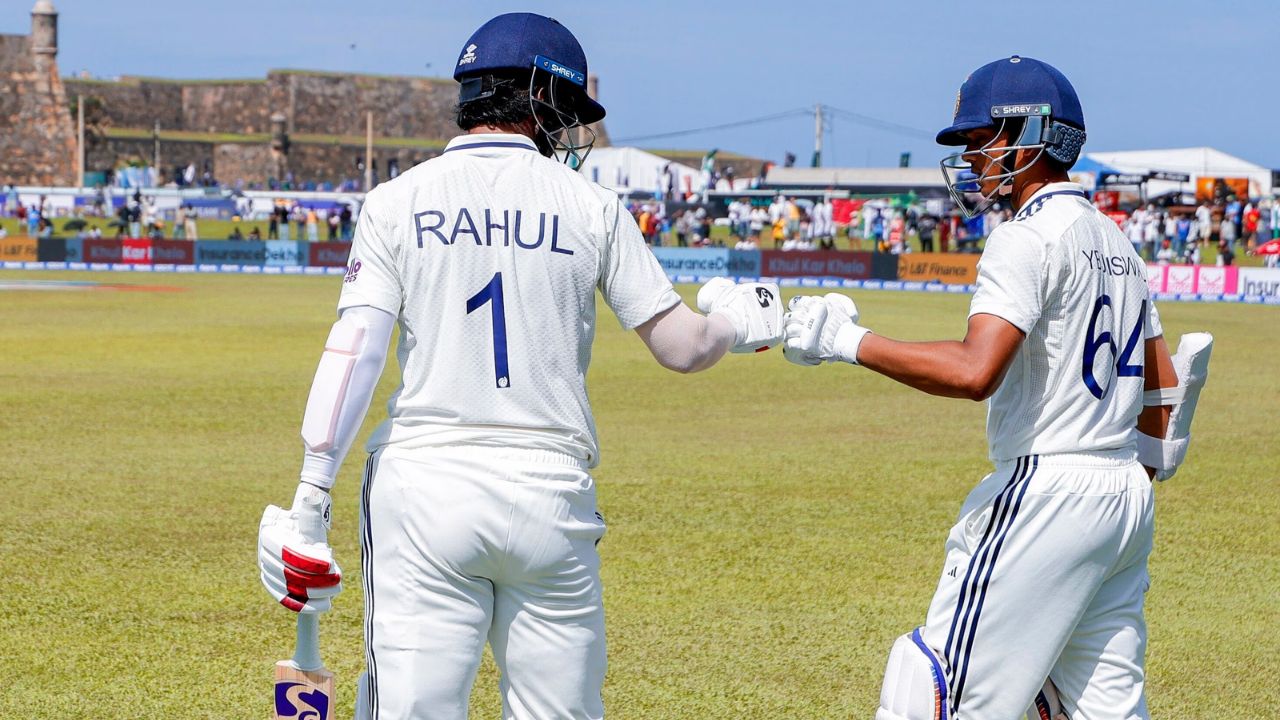 Ind vs SL: टीम इंडिया ने बनाई मजबूत पकड़, श्रीलंका के सामने 372 रनों का लक्ष्य