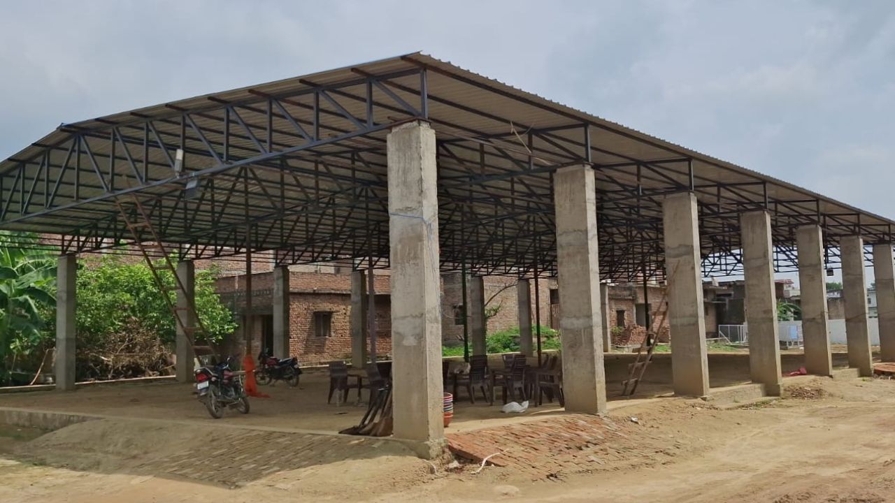 सिसवा में गुड़ गोदाम की जमीन पर मामले में पूर्व मंत्री शिवेंद्र सिंह को लगा कोर्ट से झटका, याचिका खारिज