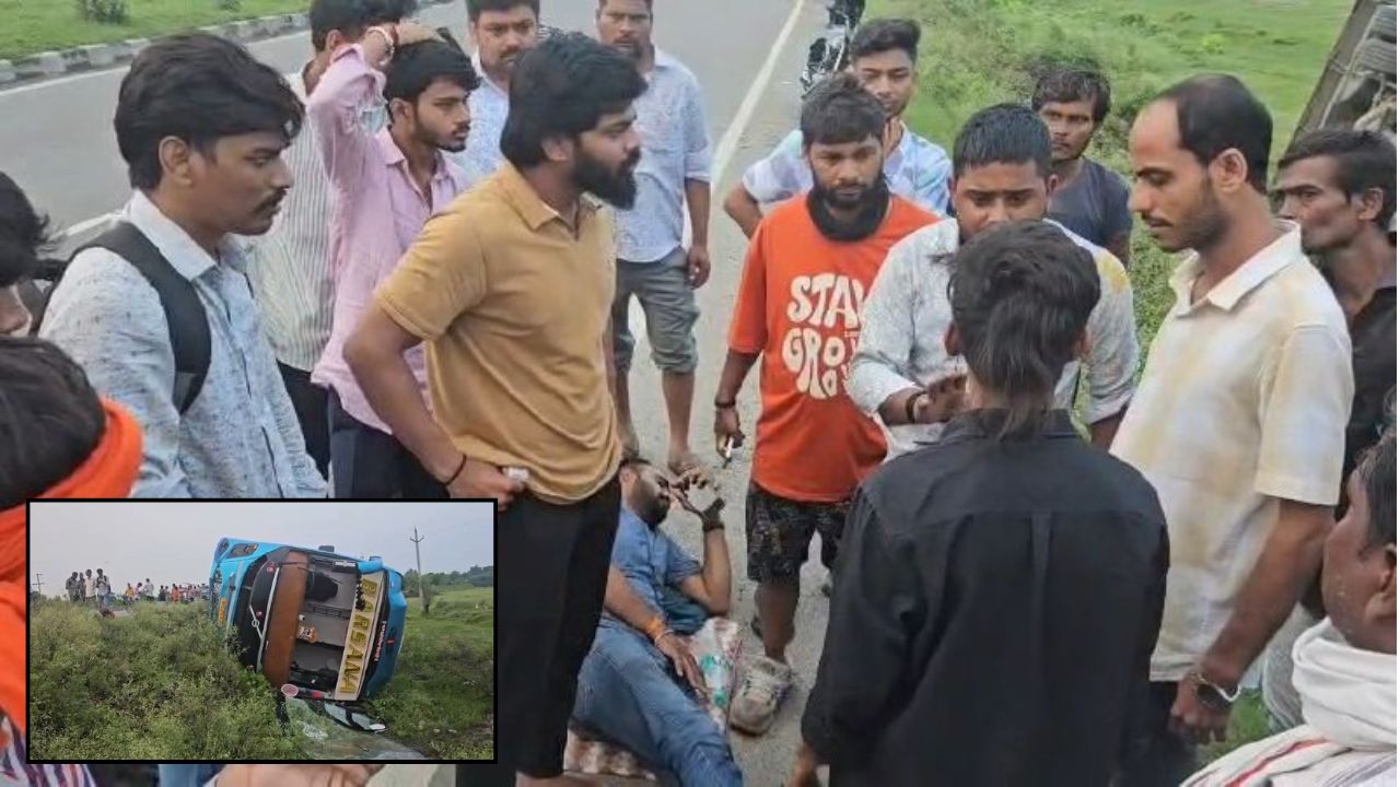 इंदौर से चली थी लखनऊ के लिए, लेकिन हाईवे पर अचानक पलट गई बस… फिर मची चीख-पुकार
