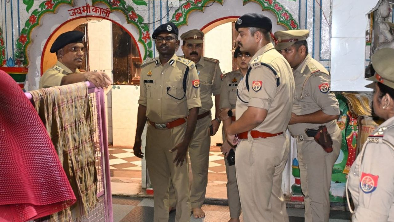 सावन से पहले बांदा में क्यों बढ़ाई गई पुलिस की निगरानी? DIG-SP ने खुद संभाला मोर्चा