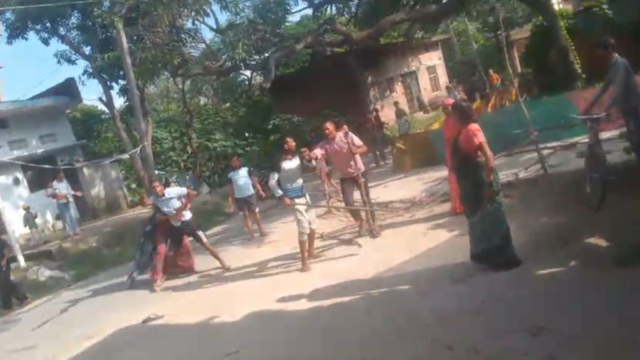 कोल्हुई में आखिर किस बात पर भिड़ गए दो पक्ष? महिलाओं तक पहुंची मारपीट