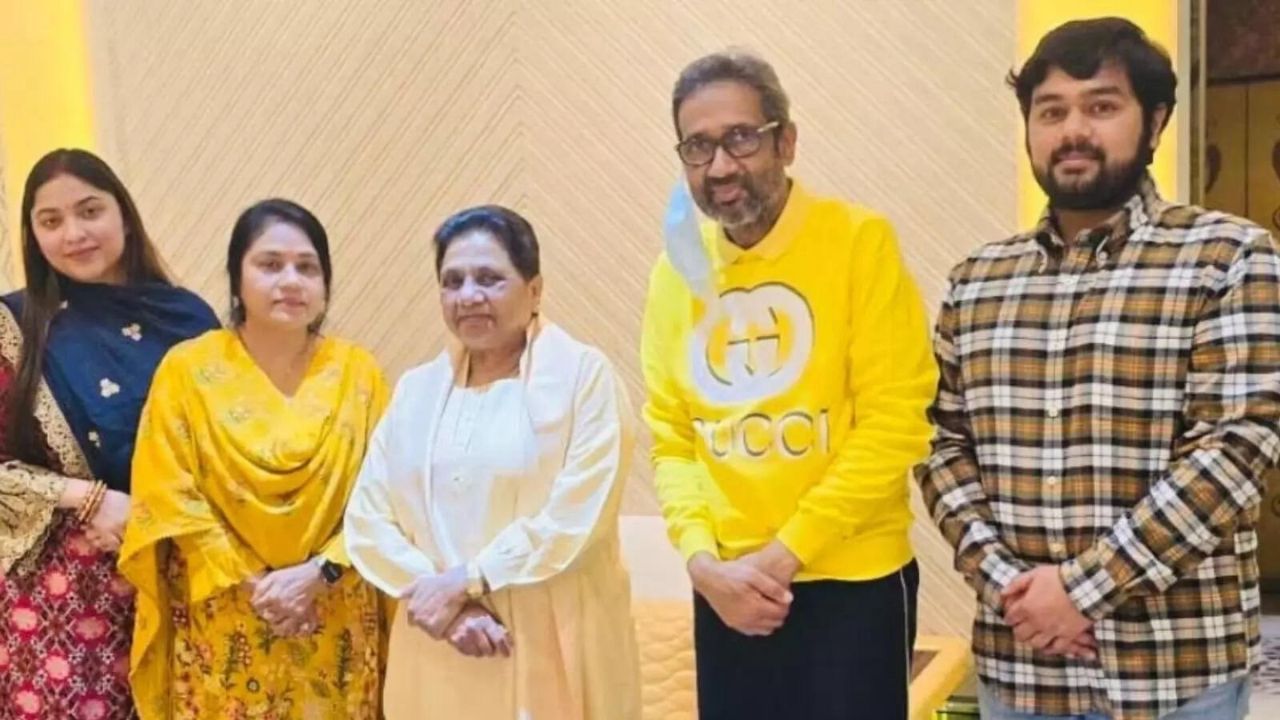 क्या BJP के टिकट पर मैदान में उतरेंगे यूकेश सिंह? उमाशंकर सिंह के बेटे की एंट्री से सियासत गर्माई