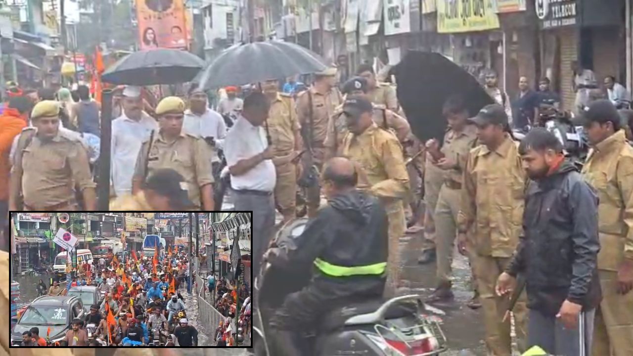 घुटनों तक पानी, आसमान से आफत की बारिश… फिर भी नहीं रुके लाखों कांवड़ियों के कदम, मुजफ्फरनगर में अफसर भी उतरे सड़क पर