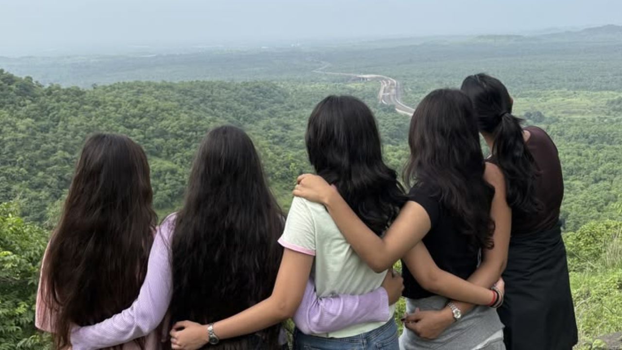 New Delhi: पांच बेटियों के सिर से उठा पिता का साया, घर से खुशी-खुशी निकला था शख्स, फिर हो गया बड़ा कांड