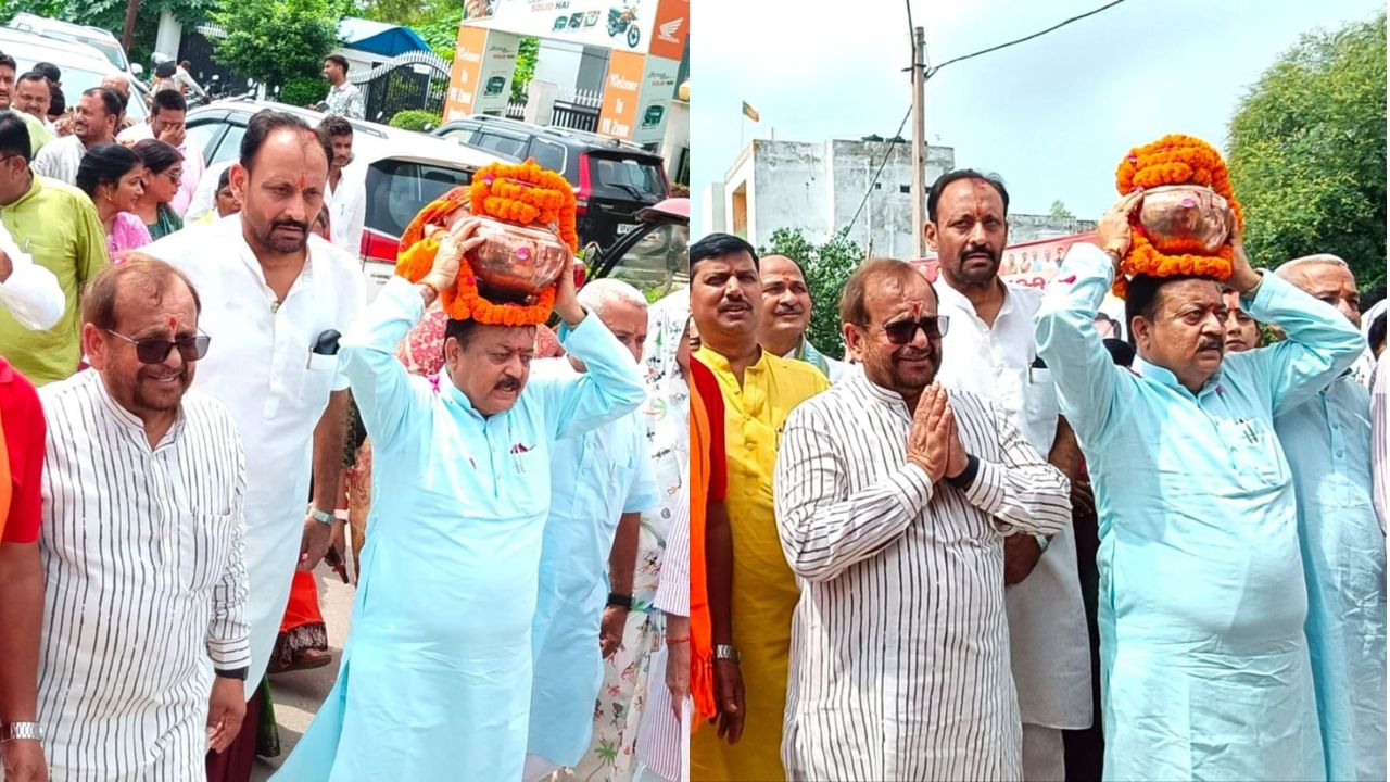 Sultanpur: रविदास जी महाराज की 650वीं जयंती पर ढोल-नगाड़ों के साथ निकली कलश यात्रा, भक्तिमय हुआ माहौल
