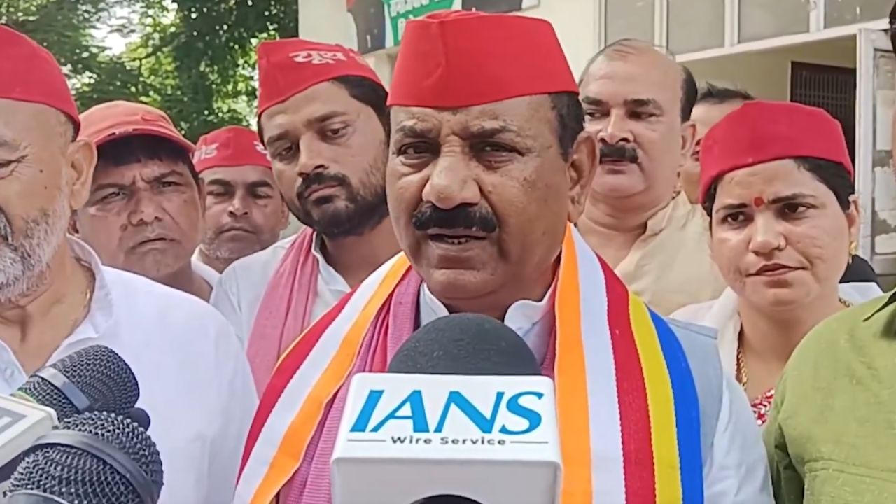 UP Assembly Election: सपा सरकार बनते ही पेठा, जूता और आलू उद्योग को मिलेगा बढ़ावा, बोले- सपा प्रदेश अध्यक्ष