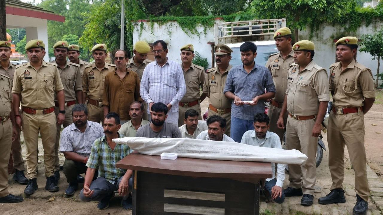 25 गोलियां चलीं, इलाके में मची भगदड़; जमीन विवाद में विपिन बाजपेई समेत 10 पर शिकंजा
