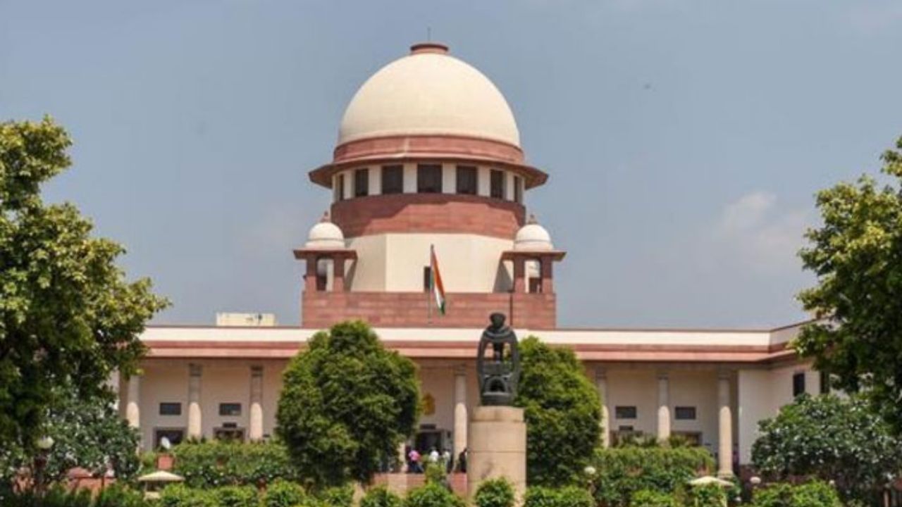 Supreme Court on Student Violence: न्याय का तराजू सबके लिए बराबर, कानून से ऊपर कोई नहीं