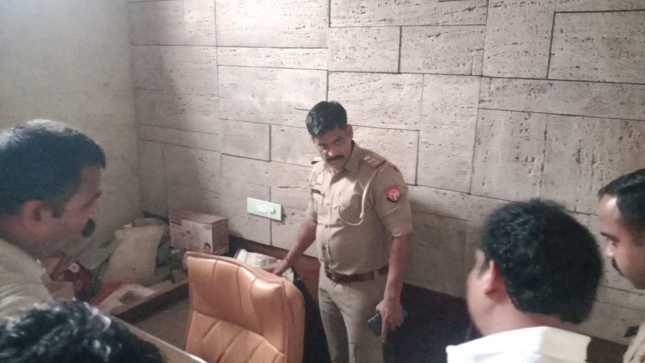 Agra: पांच दिन बाद लौटे कारोबारी के उड़े होश, पुलिस भी उलझी इस रहस्य में