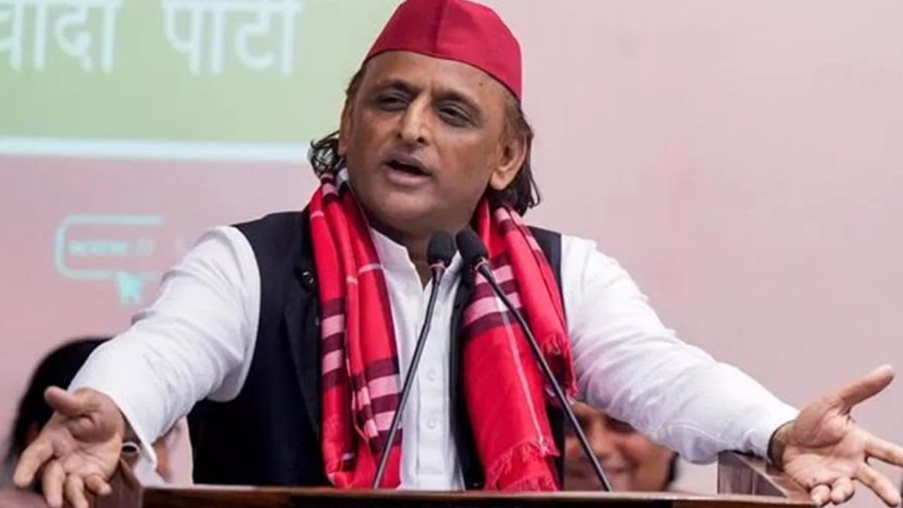 विधानसभा चुनाव से पहले कृष्ण-सुदामा की एंट्री, अखिलेश यादव के बयान के बाद यूपी की राजनीति गरम