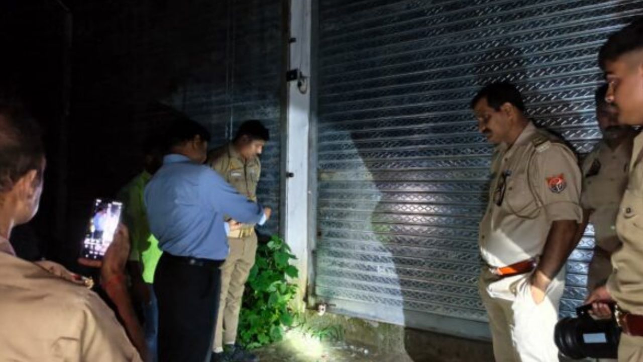 गोरखपुर के होटल में चल रहा था क्या? पुलिस पहुंची तो सामने आईं कई चौंकाने वाली बातें