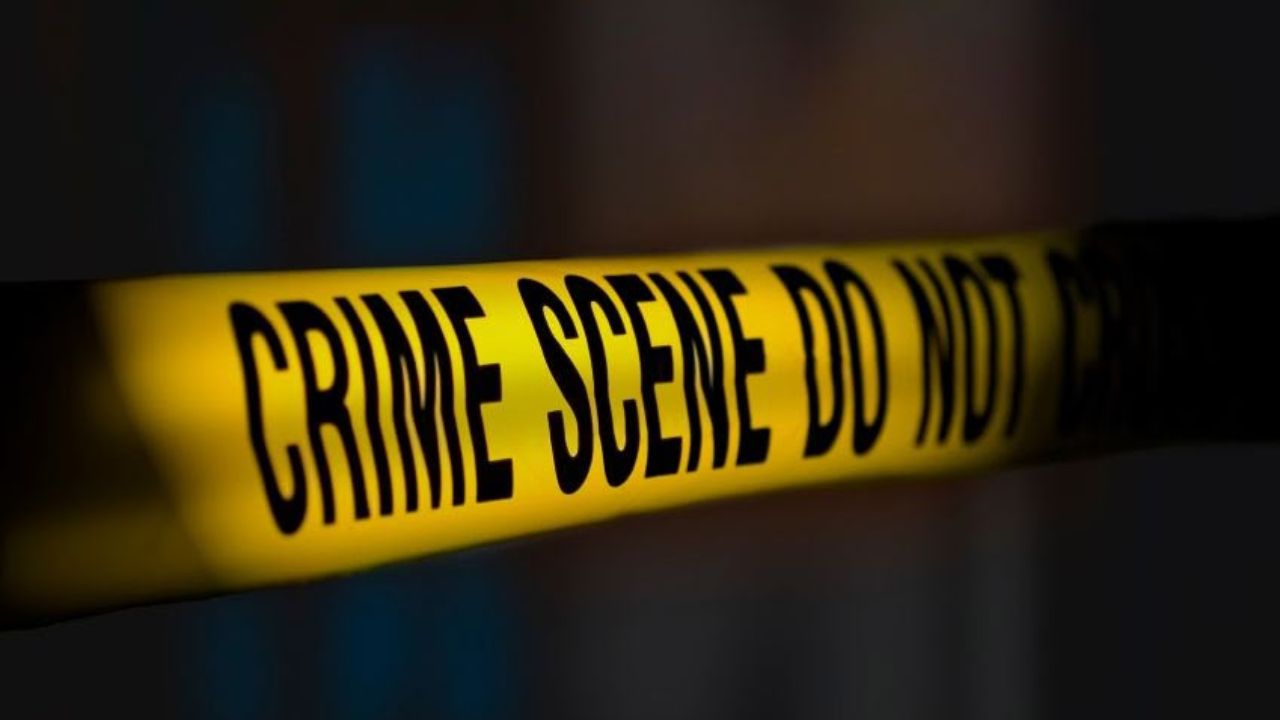 जब रिसने लगा खून और फैली बदबू: तमिलनाडु एक्सप्रेस में लाल रंग के सूटकेस का खौफनाक सच आया सामने